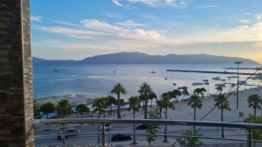 Tourist in Vlora